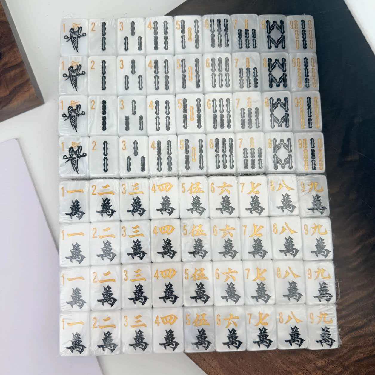Pearl Texture Black Gold Ameri - Board Game Mahjong review and price